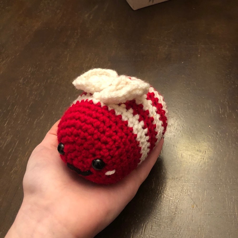 Red velvet crochet bee